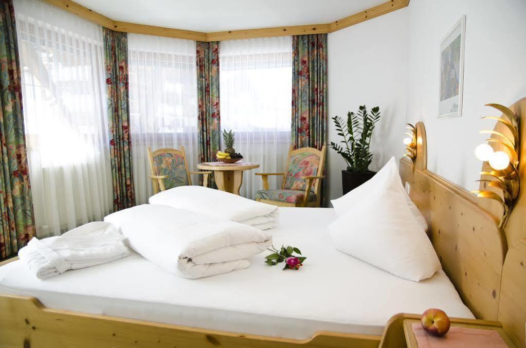Hotel Maria Theresia Ишгъл Екстериор снимка