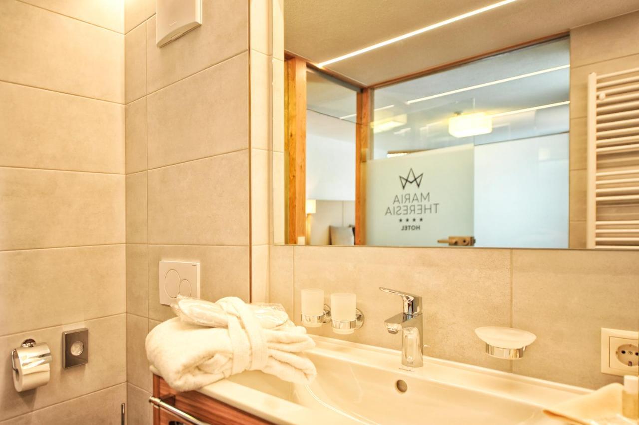 Hotel Maria Theresia Ишгъл Екстериор снимка